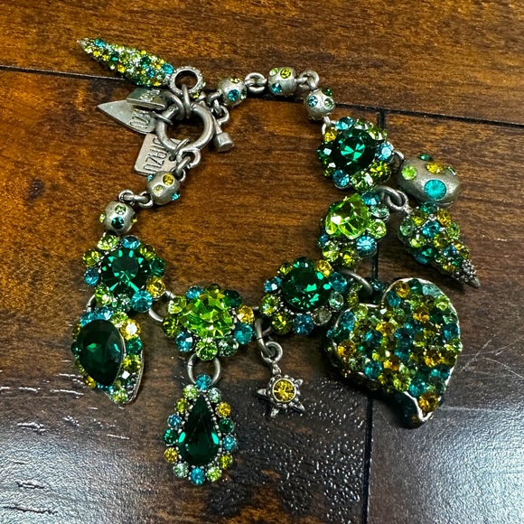 Otazu swarovski Crystals on heart shape dangle charms silver hardware - Picture 1 of 6